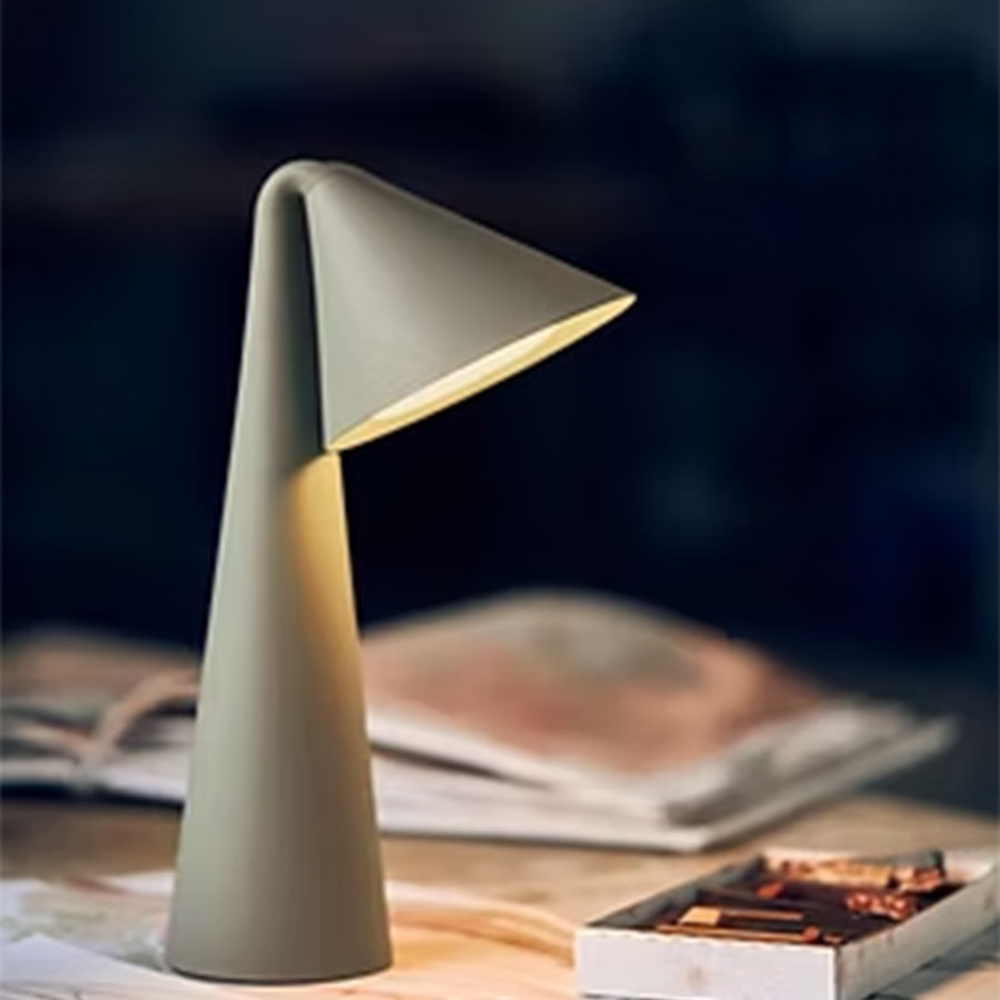 モーダ・エン・カーサ AMI ポータブルライト